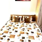 Apartament Park - Brand New Studio! *