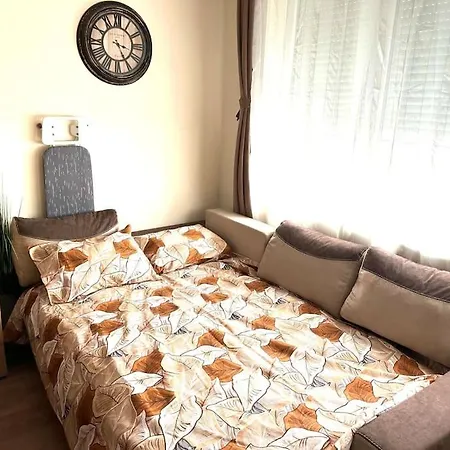 Lejlighed Park - Brand New Studio! Ruse