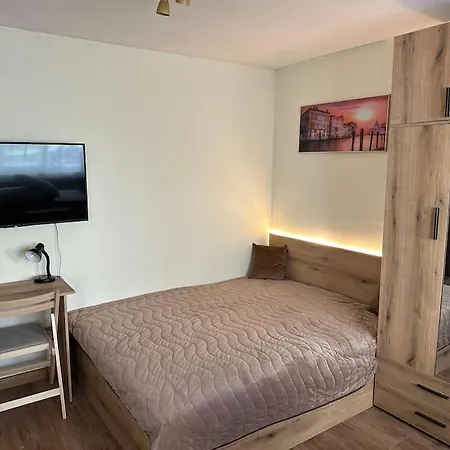 Апартаменты Park - Brand New Studio! *