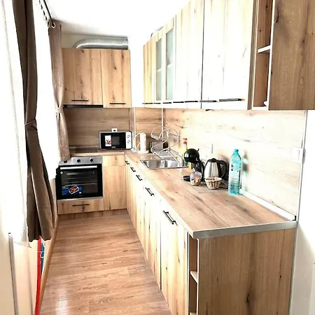 Park - Brand New Studio! Lejlighed Ruse