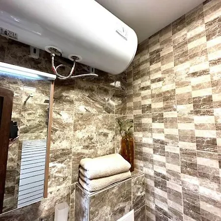 Park - Brand New Studio! Appartement Roese